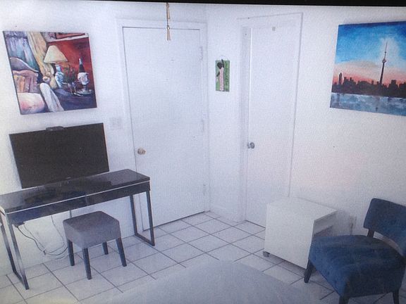 5th image of 1859 Pasadena Dr
