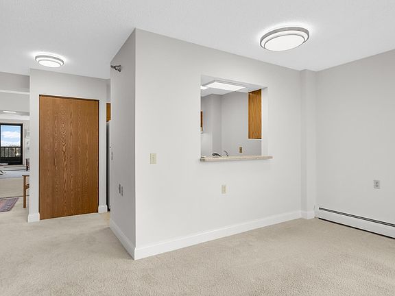 5th image of 7600 Golden Valley Rd APT 706