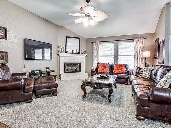 5th image of 313 Faith Ct