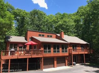 11 Cayuga Cir, Hazle Township, PA 18202