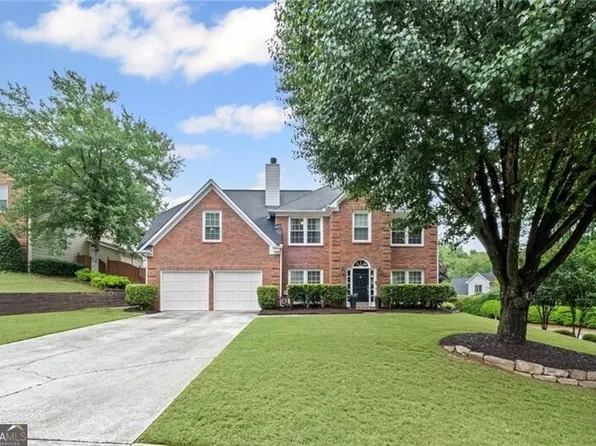 10735 Pinewalk Forest Cir, Alpharetta, GA 30022
