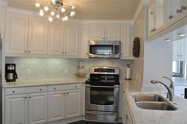 1st image of 150 Lombard St APT 509