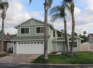 28559 Newcastle Rd, Highland, CA 92346