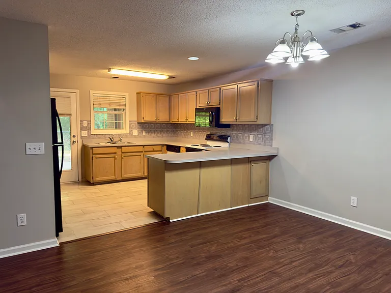 1121 Northwood Dr #1121 — Photo 12