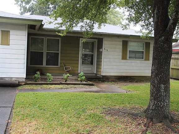 2nd image of 415 Brown Dr