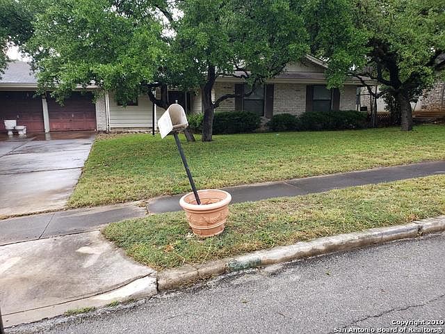 1st image of 263 Harrow Dr