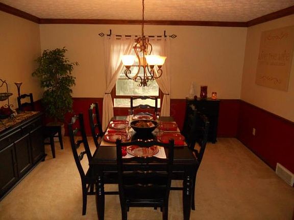 4th image of 6989 Celtic Ct