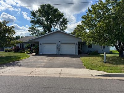 205 Court Ave S, Sandstone, MN, 55072
