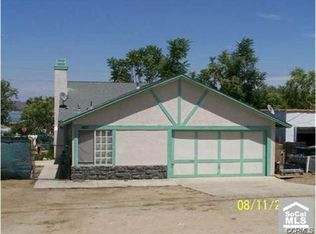 17390 Kniffen Ave, Lake Elsinore, CA 92530