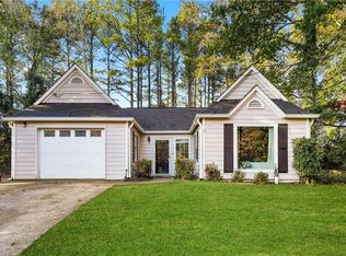902 River Rock Dr, Woodstock, GA 30188