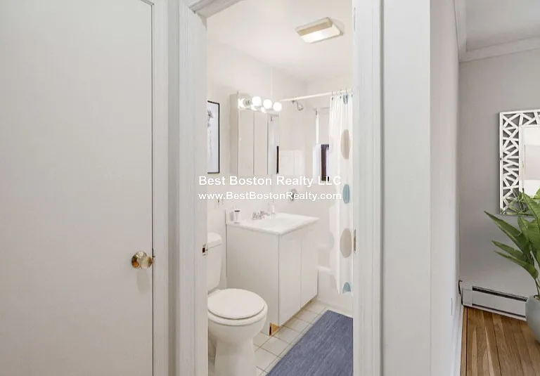 44 Harvard Ave #A — Photo 4