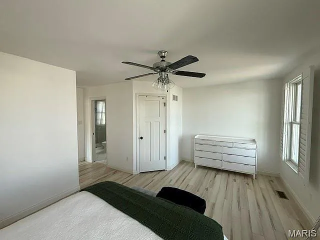 3409 Sublette St — Photo 3
