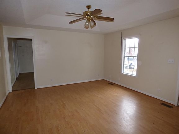 2nd image of 347 Lafayette Point Cir