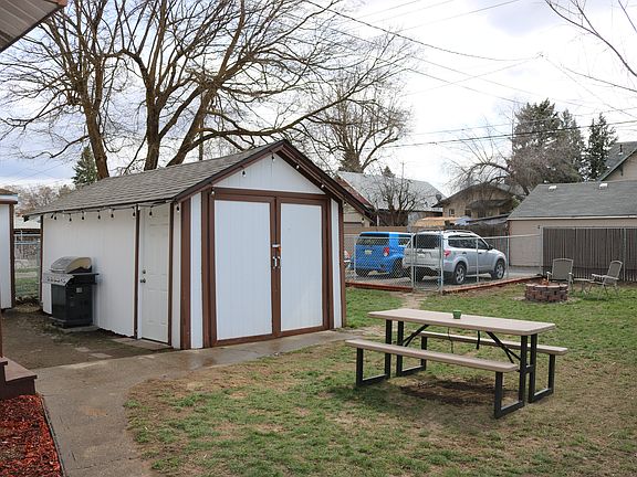 5th image of 1927 W Carlisle Ave