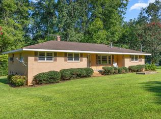 3190 Apple Orchard Rd, Clinton, SC 29325