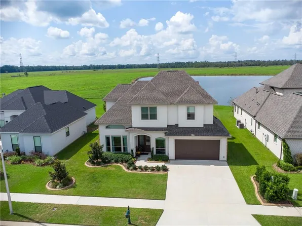 109 Moonlight Cove Ln, Luling, LA 70070