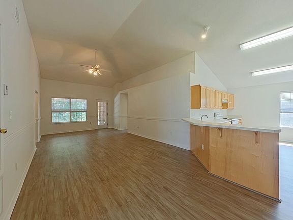 5th image of 8544 Wilburn Cv