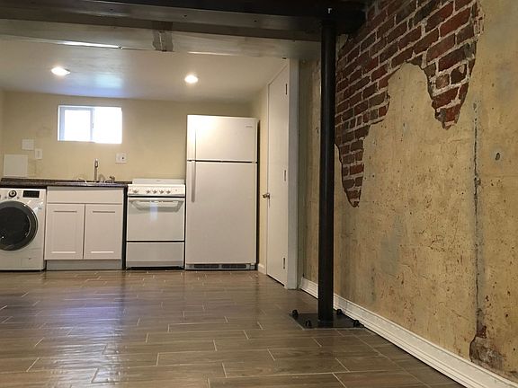 2nd image of 1536 Lowell Blvd #B