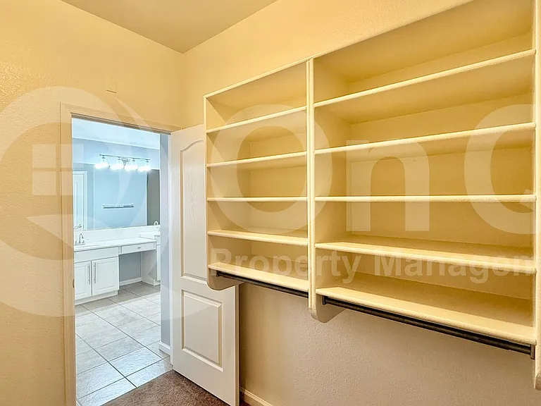 1530 E Toledo St — Photo 26