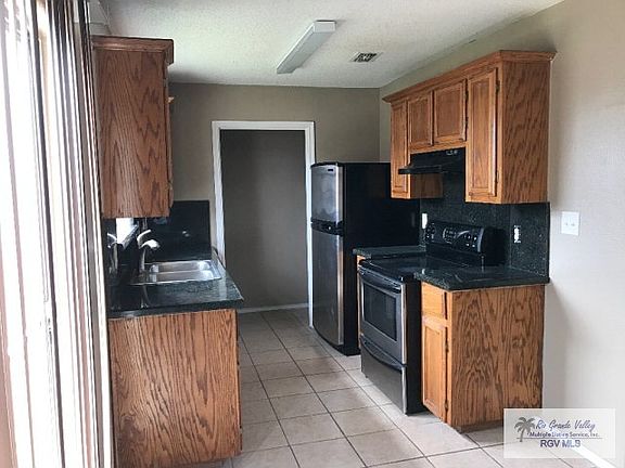 2nd image of 2739 Normandy St