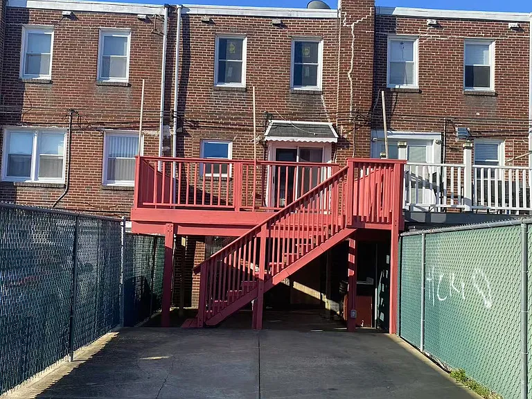 3125 Friendship St — Photo 11