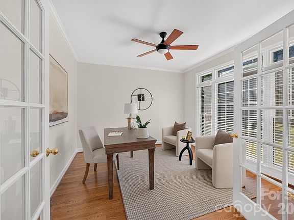 5th image of 16506 Whispering Oaks Ln