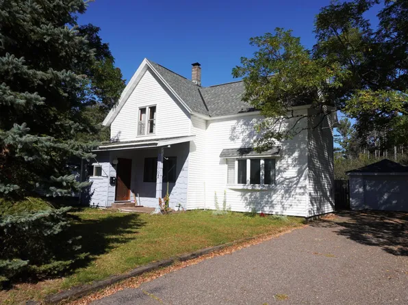 1002 E 9th St, Merrill, WI 54452