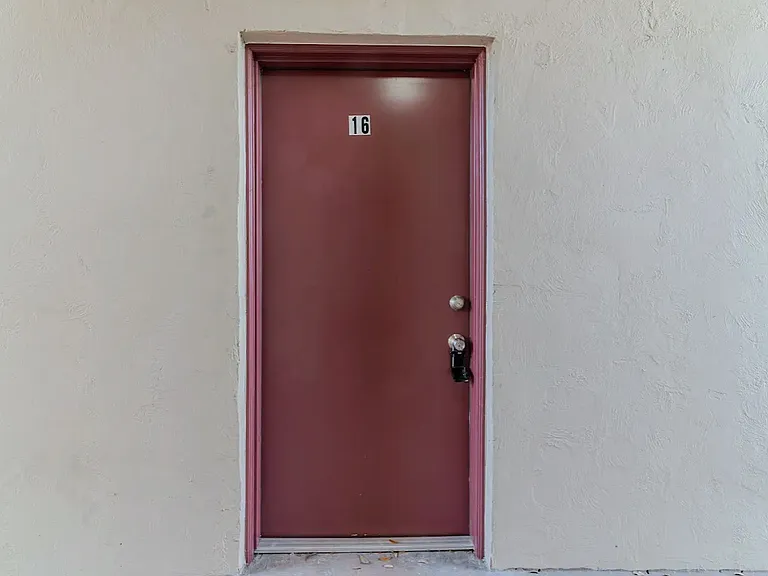 8640 Tahoe Ct #16 — Photo 2