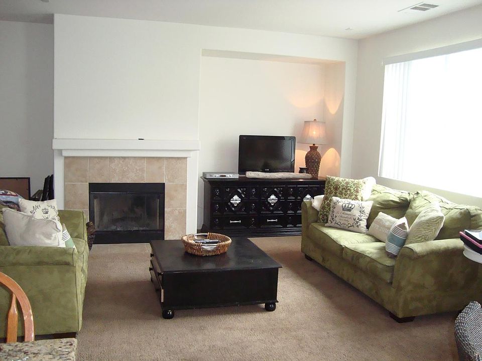 2nd image of 29874 Warm Sands Dr