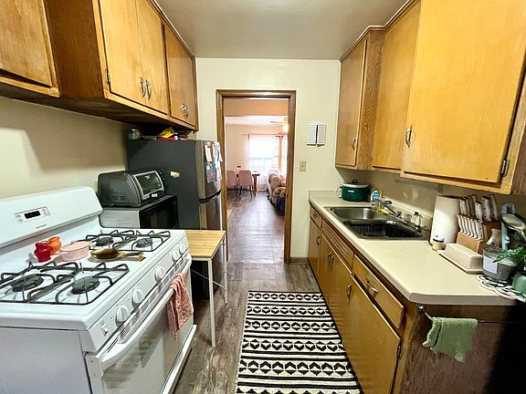 5th image of 2903 N Murray Ave APT 11