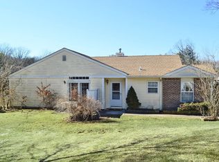 6 Otter Path, Coram, NY 11727