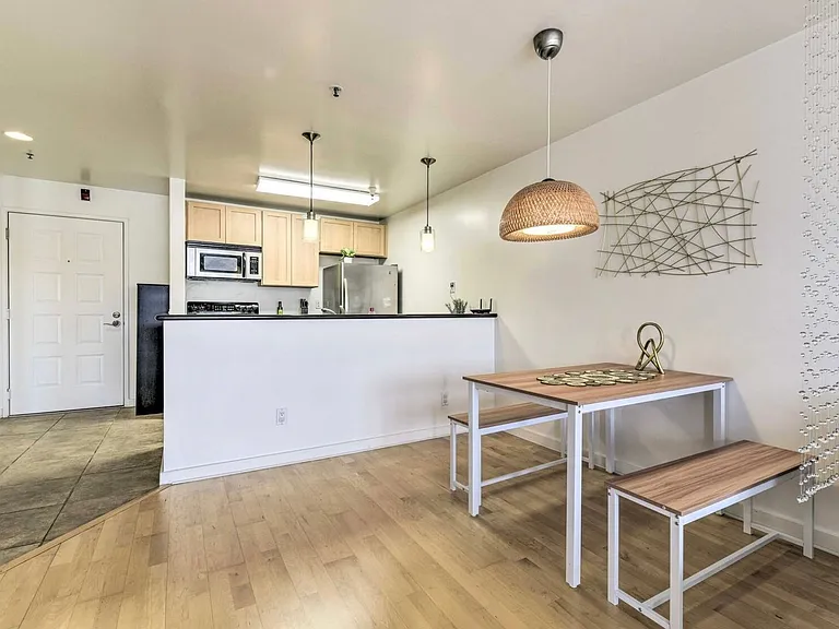 6400 Christie Ave #5401 — Photo 18