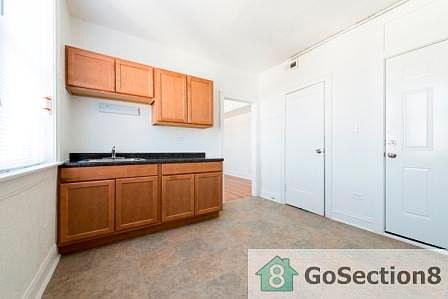 2nd image of 8106 S Throop St