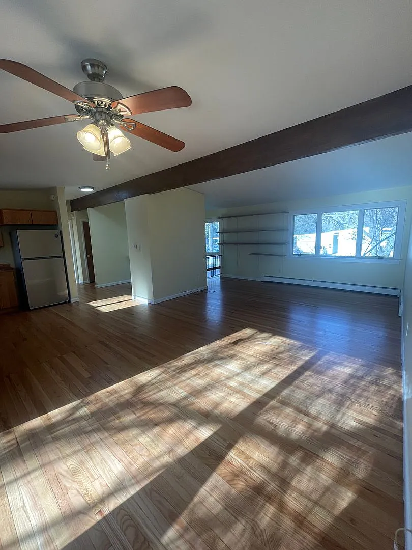 4 Bed / 2 Bath Home Near Virginia Park | On-site Parking & Laundry | Flexible Lease Terms! — Photo 4