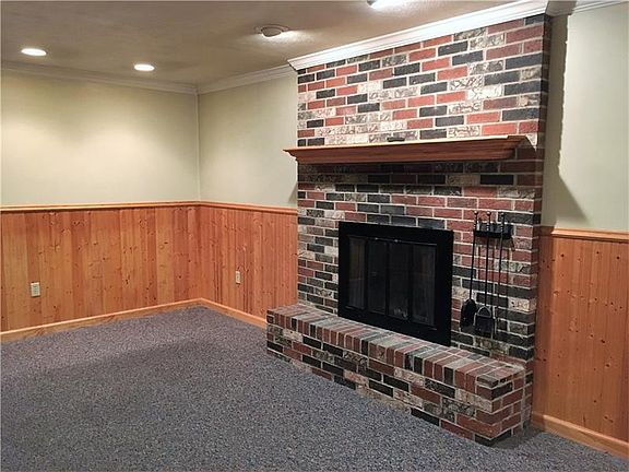 3rd image of 130 Shara Dr