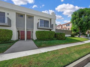 4327 Freedom Dr UNIT 8, Calabasas, CA 91302