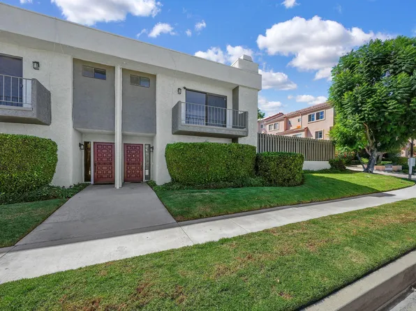 4327 Freedom Dr Unit 8, Calabasas, CA 91302