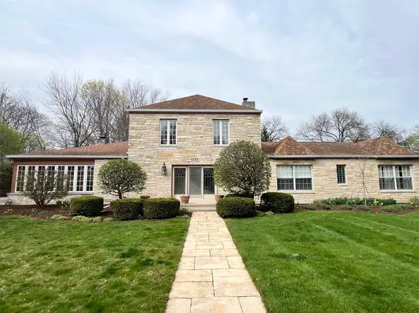 1445 E Washington St, South Bend, IN 46617