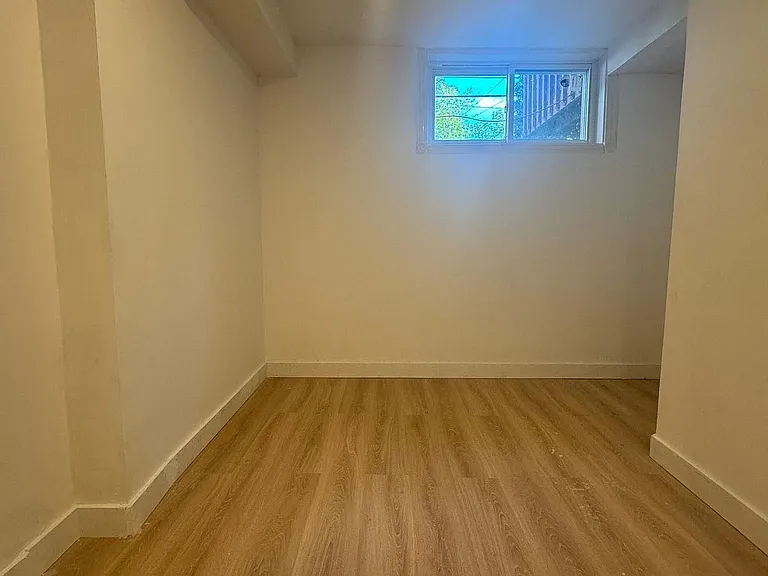 210 Church St #BASEMENT — Photo 5