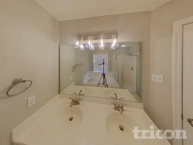 9845 Bayline Cir — Photo 9