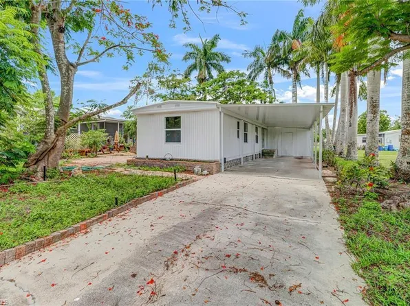 120 Grassy Key LN #38, NAPLES, FL 34114