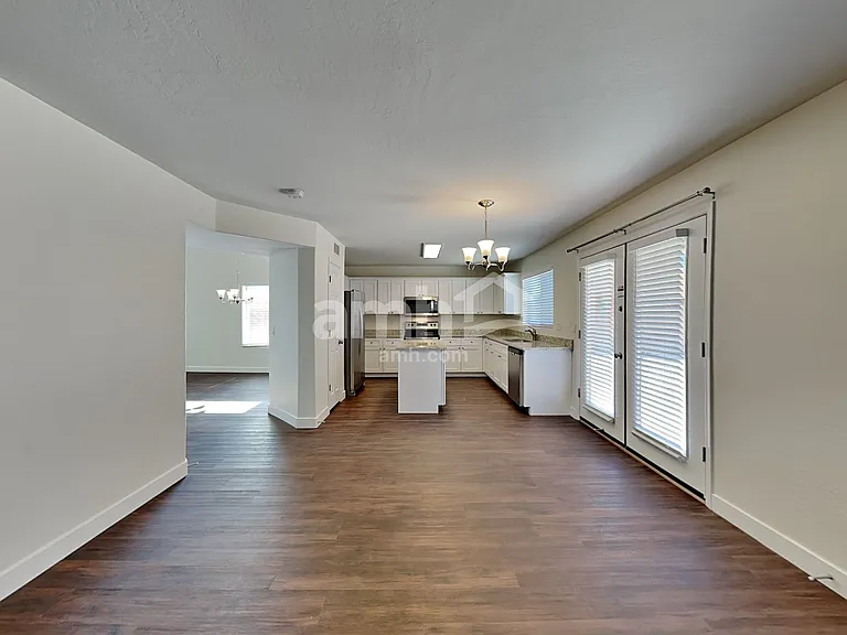 5230 W Ian Dr — Photo 4