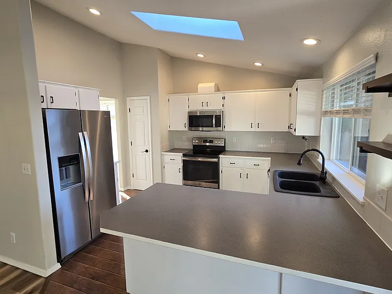 1065 Meadowlark Pl — Photo 4