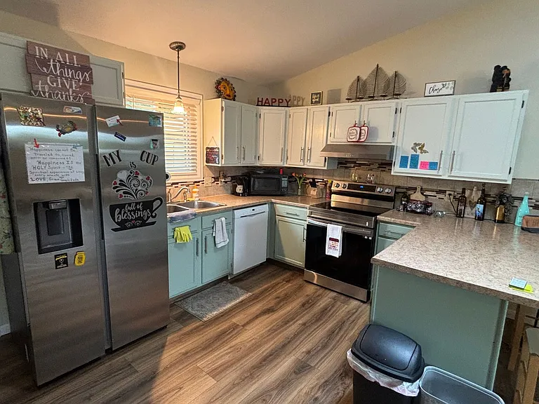 2525 Broadway St #A — Photo 5
