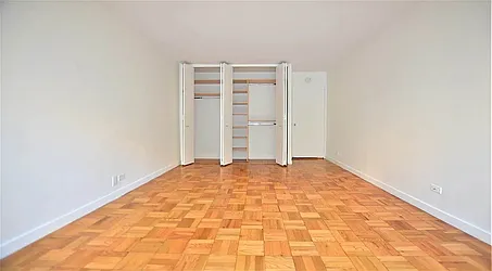 Rented by Manhattan Realty Group