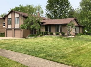 269 Arbor Ln, Bloomingdale, IL 60108