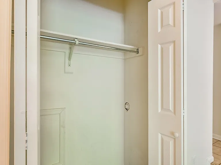 19 Pickering Ct #1 — Photo 30