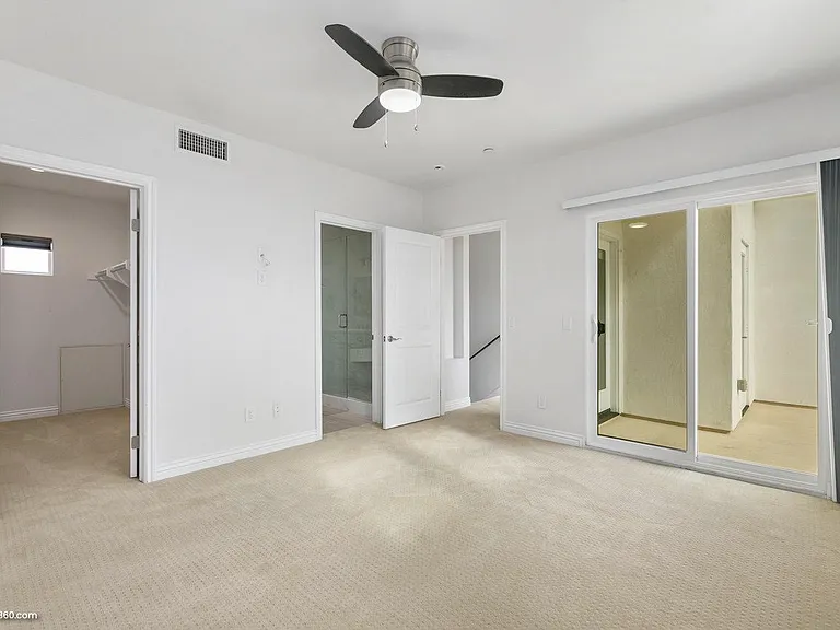 1627 Hornblend St — Photo 16