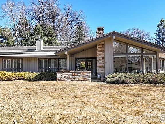 5th image of 1722 Hillside Dr