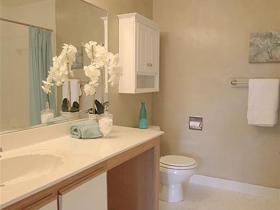 3rd image of 326 Summerwalk Cir #326
